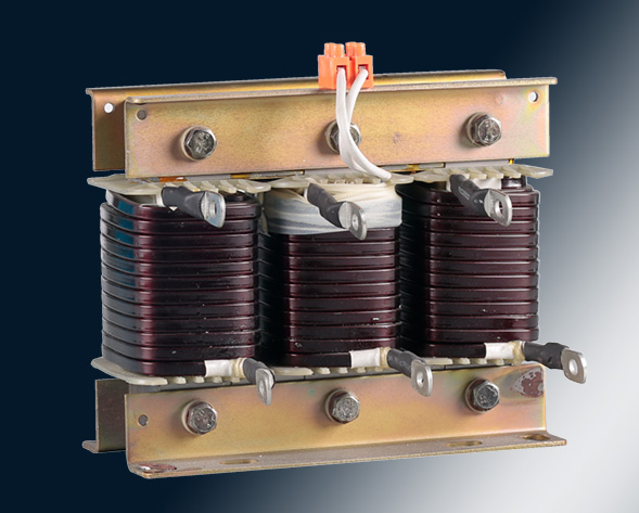 NMCKSG低壓 NMCKSC高壓電容器串聯(lián)電抗器在補(bǔ)償容性無(wú)功功率的時(shí)候，往往會(huì)受到諧波電流，合閘涌流及操作過(guò)電壓的影響，造成電容器損壞和功率因數(shù)降低，為此需…